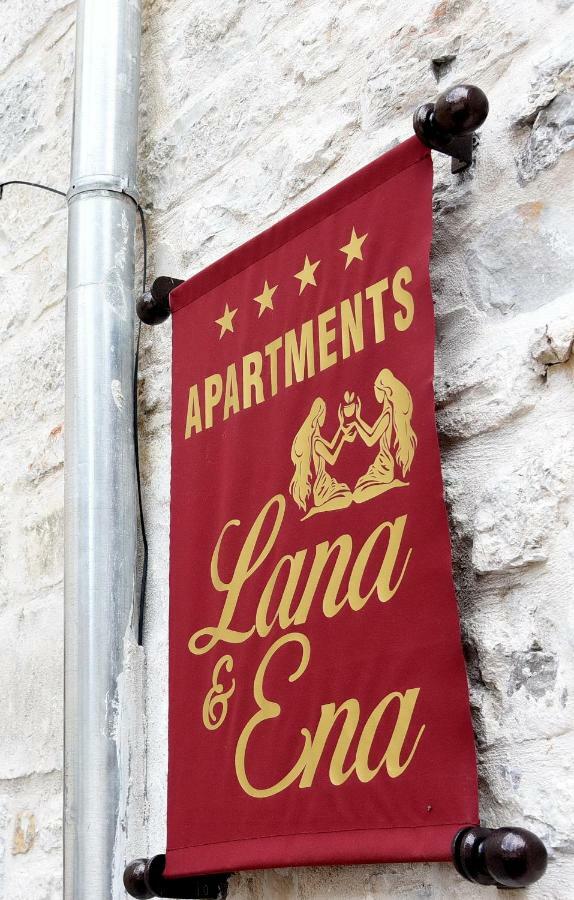 Lana & Ena Apartments Kotor Luaran gambar
